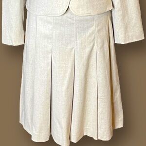 Theory Women’s Skirt Wool Blend Pleated Tan Beige Size 6 Minimalist Academia